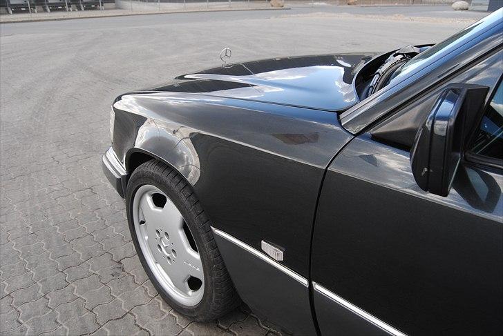 Mercedes Benz E220 (skulle aldrig ha solgt den) billede 11