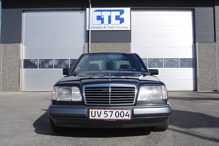 Mercedes Benz E220 (skulle aldrig ha solgt den) billede 14