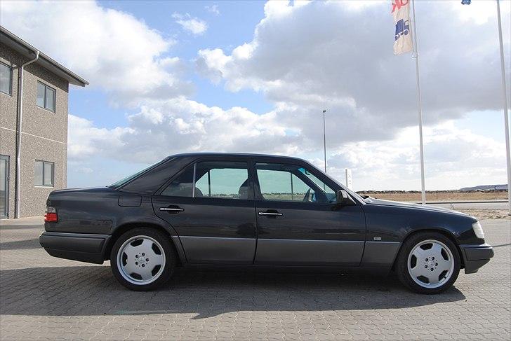 Mercedes Benz E220 (skulle aldrig ha solgt den) billede 18