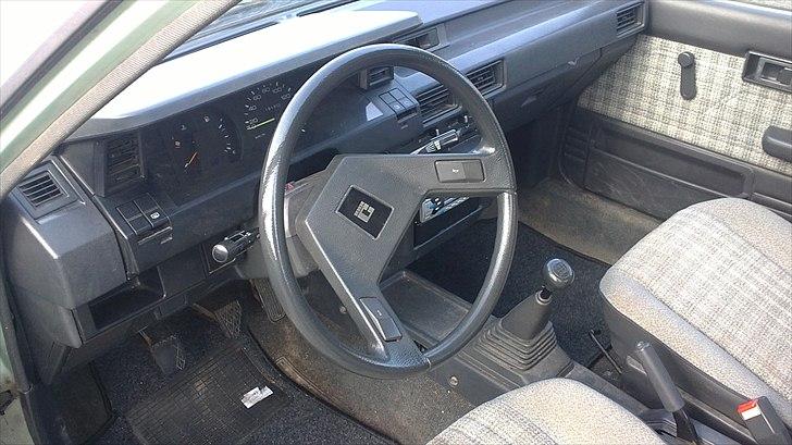 Toyota Corolla 1.3 12V Totalskadet billede 8