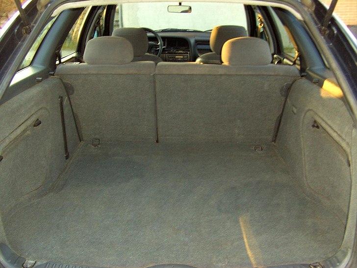 Citroën Xantia 1,8i X stc. SOLGT - Bagagerum billede 13