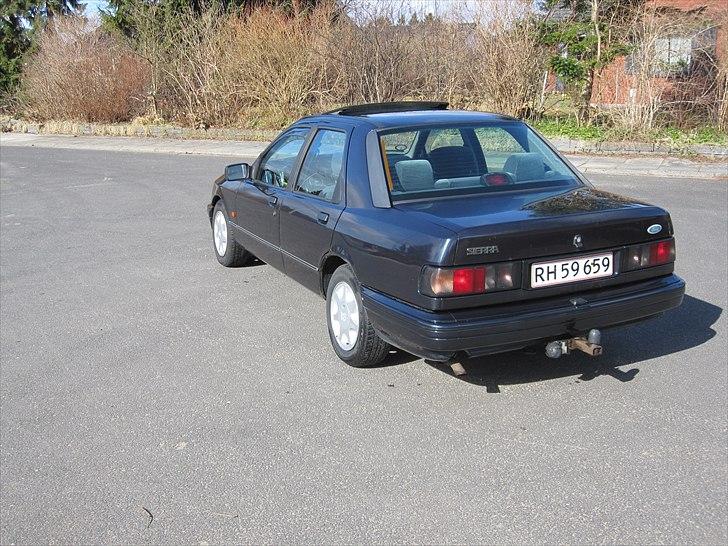 Ford Sierra 2,0i GT solgt. billede 6