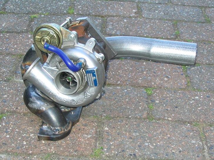 VW Polo 1,3 Turboombyg. - Færdig manifold, turbo og forrør billede 3