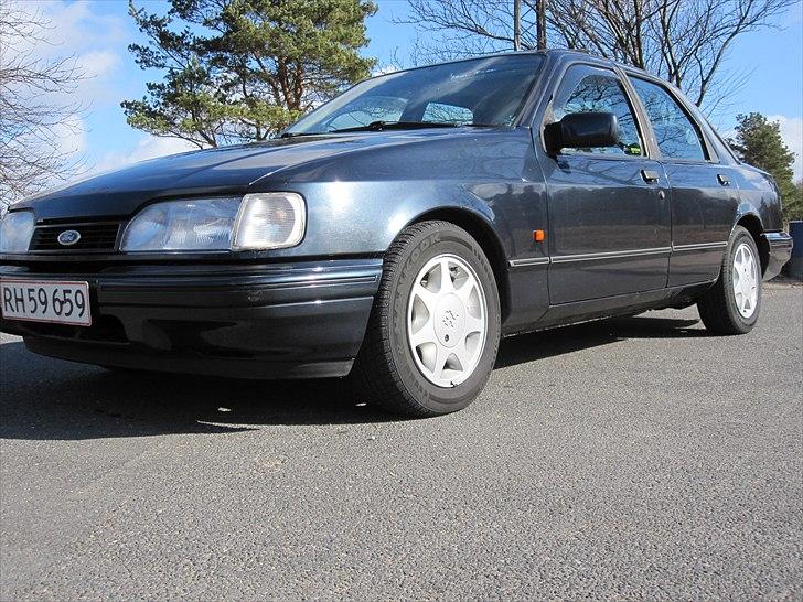 Ford Sierra 2,0i GT solgt. billede 17