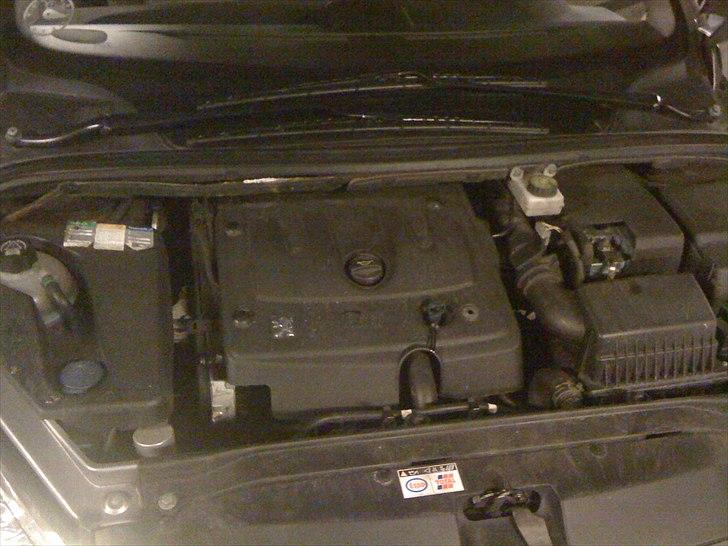 Peugeot 307 HDI 2.0T [Totalskadet] billede 4