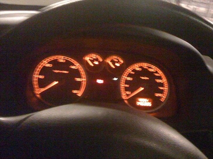 Peugeot 307 HDI 2.0T [Totalskadet] billede 10