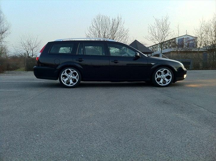 Ford Mondeo SE billede 1