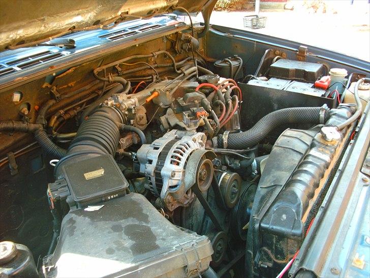 Mitsubishi pajero under ombykning billede 16