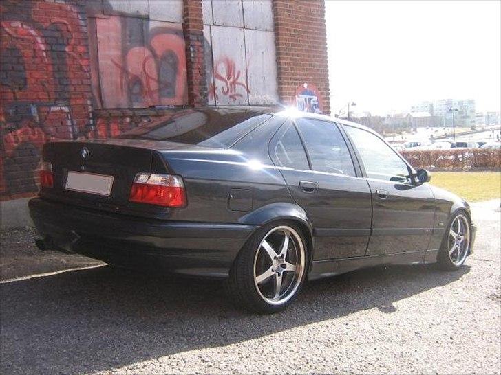 BMW 320i (325i) Solgt billede 3