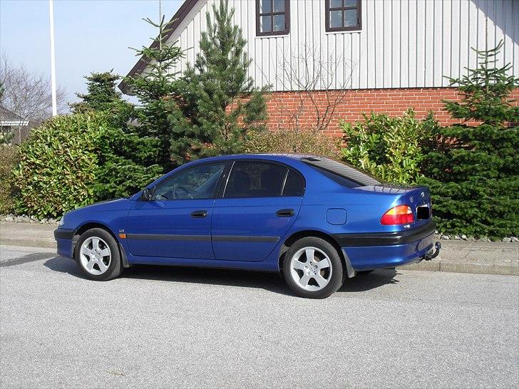 Toyota Avensis Terra 4d **SOLGT* billede 13