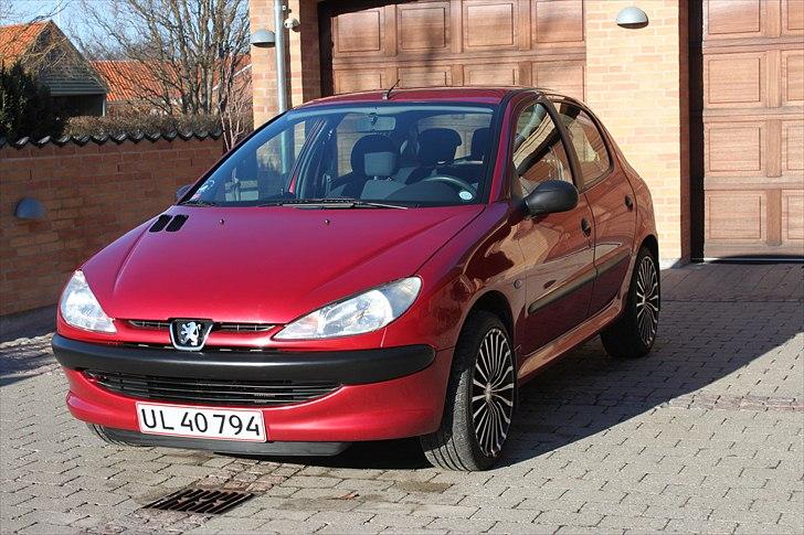 Peugeot 206 1.9d (SOLGT) billede 6