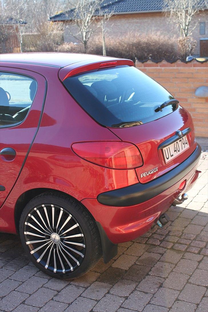 Peugeot 206 1.9d (SOLGT) billede 9