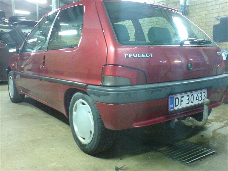Peugeot 106 1.4i (skrottet) billede 3