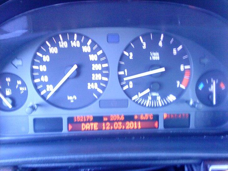 BMW 730I SOLGT billede 11