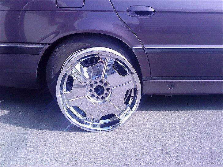 BMW 730I SOLGT billede 14