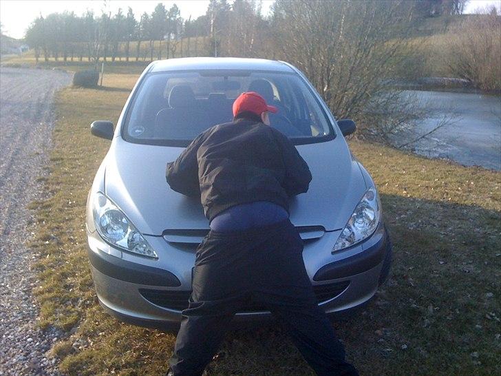 Peugeot 307 HDI 2.0T [Totalskadet] - too sexy to be video. photoshoot by Nielsen xD billede 15