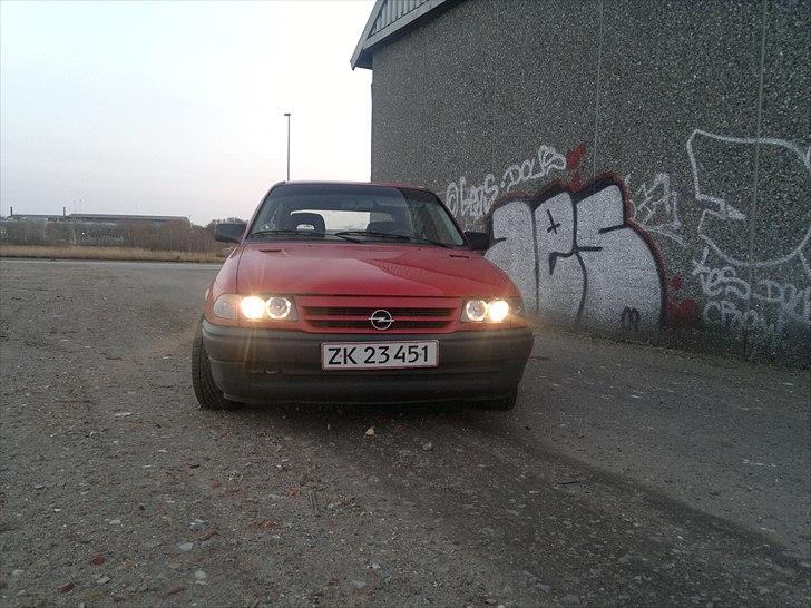 Opel astra 1.6i slogt til æ hugger billede 12