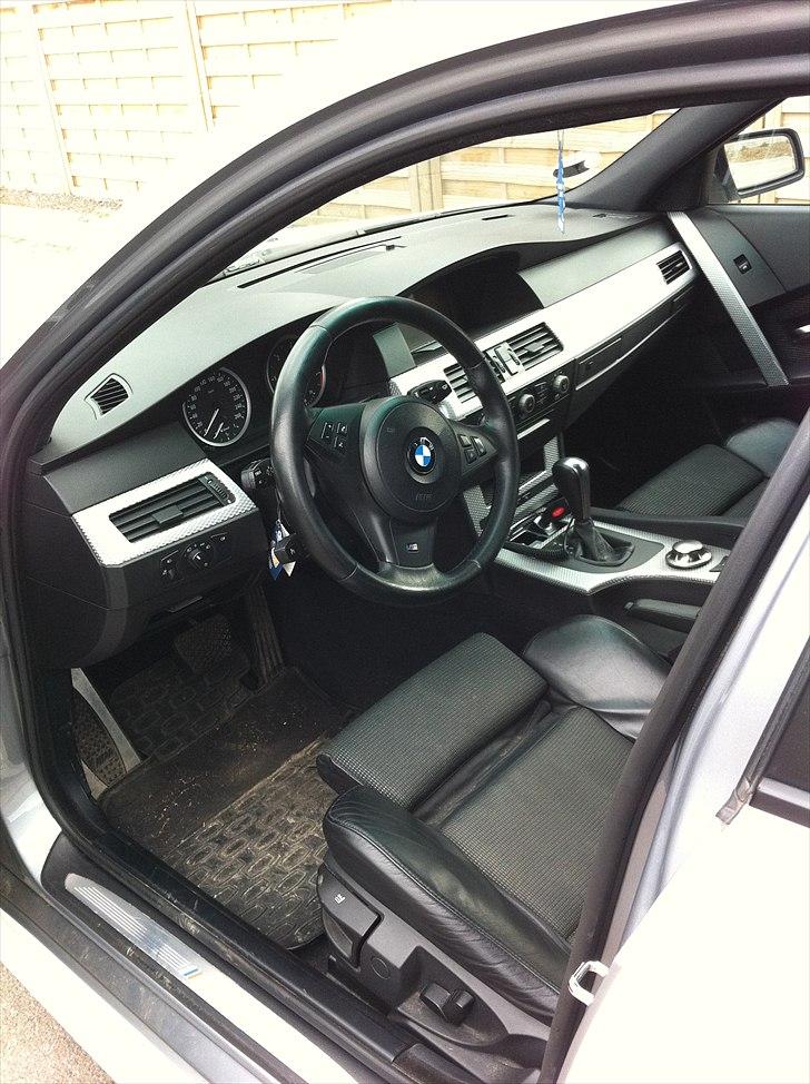 BMW 530d (SOLGT) billede 9