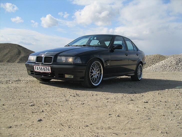 BMW E36 316i billede 2