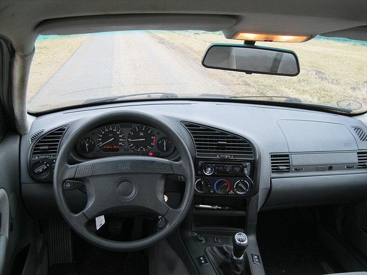 BMW E36 316i billede 8