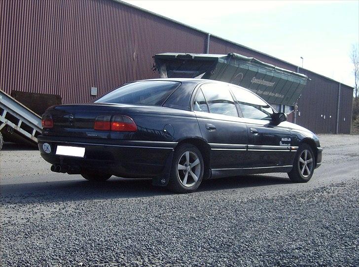 Opel Omega billede 5