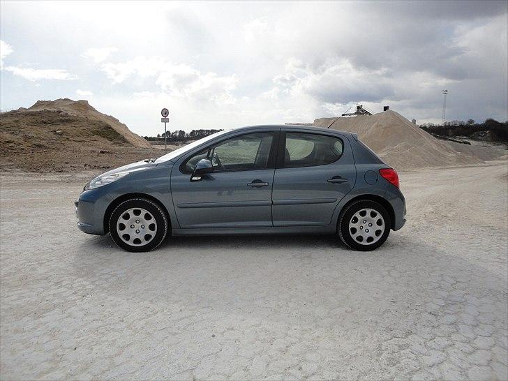 Peugeot 207 =SOLGT= billede 6
