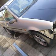 Ford * Fiesta 1,25 Flair-Fire 