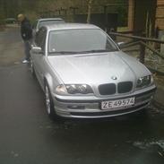BMW 323i e46