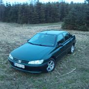Peugeot 406 