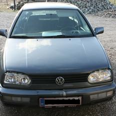 VW Golf 3 1.8 solgt