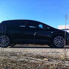 Seat Leon 2,0 TFSi Cupra 5d. SOLGT.