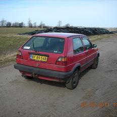 VW Golf 2 Totalskadet Tak lasse U :D 