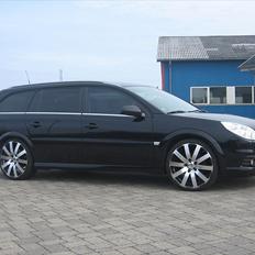 Opel vectra c 2,8 turbo (solgt)