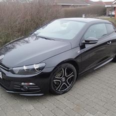 VW Scirocco R-Line