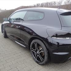 VW Scirocco R-Line