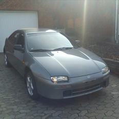 Mazda 323f ba
