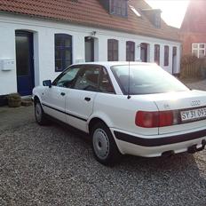 Audi 80