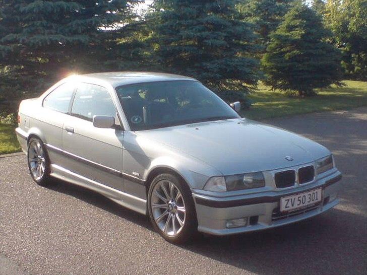 BMW e36 318 iS M-technic Solgt billede 1