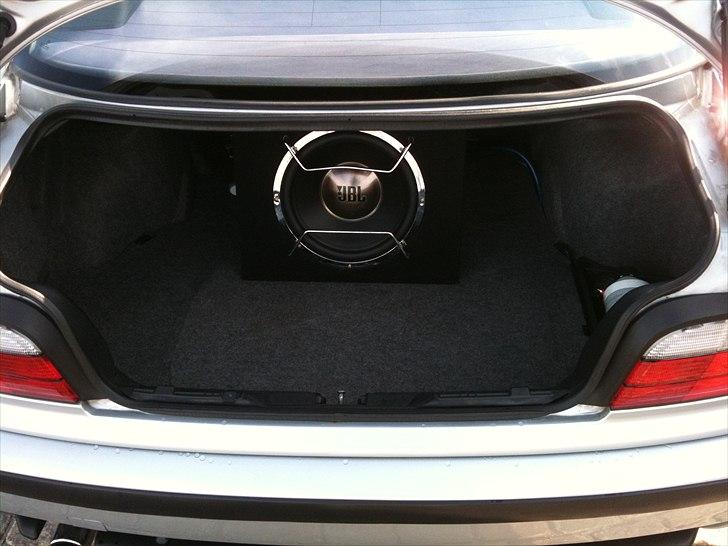 BMW e36 318 iS M-technic Solgt billede 12