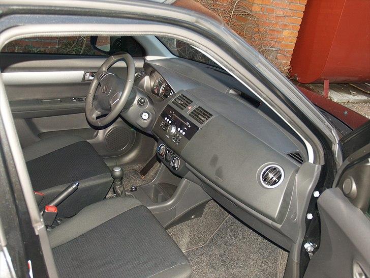 Suzuki swift *SOLGT* billede 12