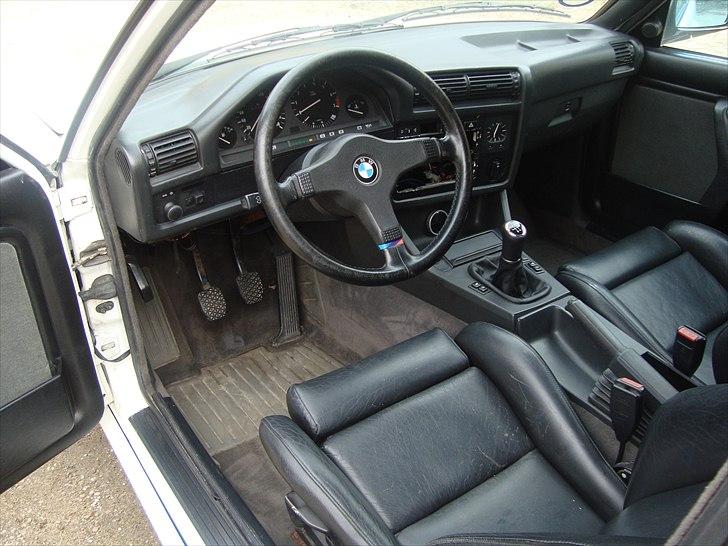 BMW 320 e30 billede 2