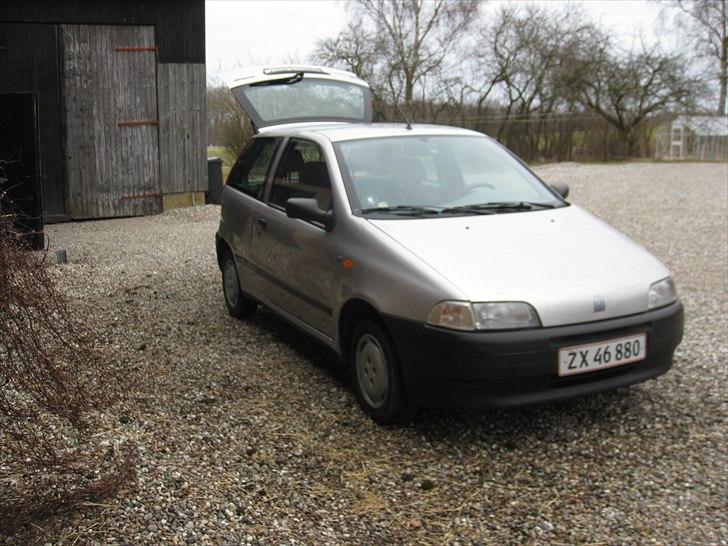 Fiat punto MK 1 (total skadet) billede 5