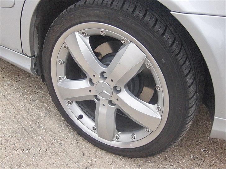 Mercedes Benz E280 CDI Avantgarde billede 15