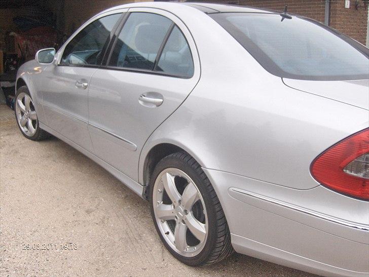 Mercedes Benz E280 CDI Avantgarde billede 16