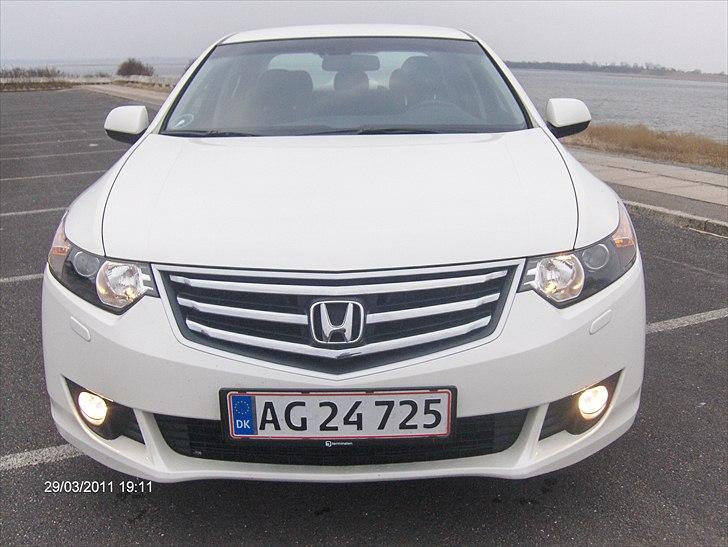 Honda Accord 2,0 Elegance Aut. billede 1
