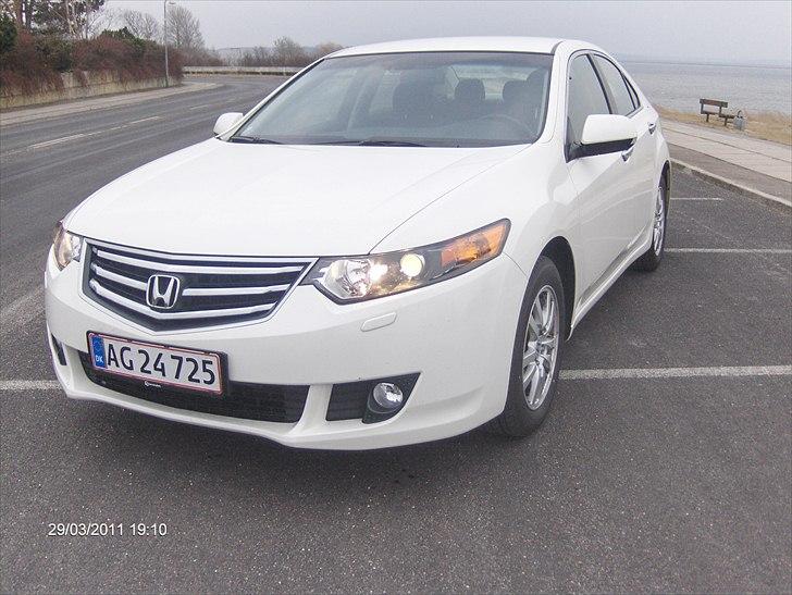 Honda Accord 2,0 Elegance Aut. billede 2