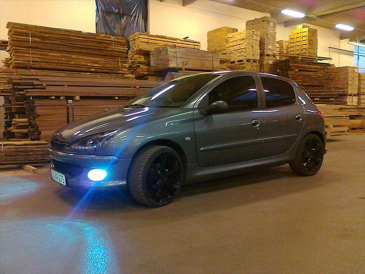 Peugeot 206  billede 1