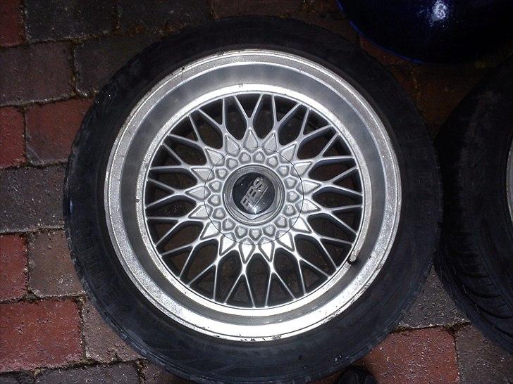 BMW e34 518i ex byttet billede 2