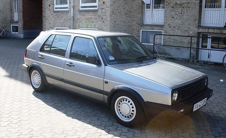 VW Golf 2 - Så kom de nye fælge på, skal lige skrues lidt ned foran;) billede 14