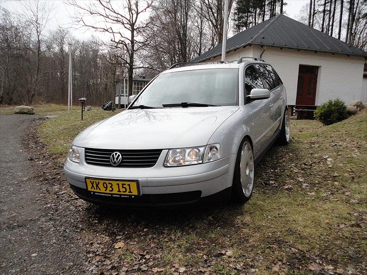 VW Passat 3B SOLGT billede 3